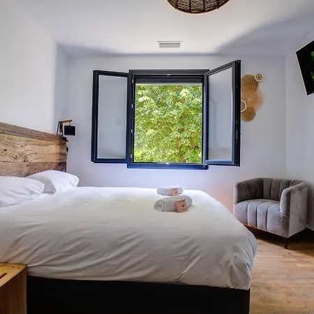 Combe Jolie Clim, Piscine & Jacuzzi Holiday home Saint-Vincent-de-Cosse