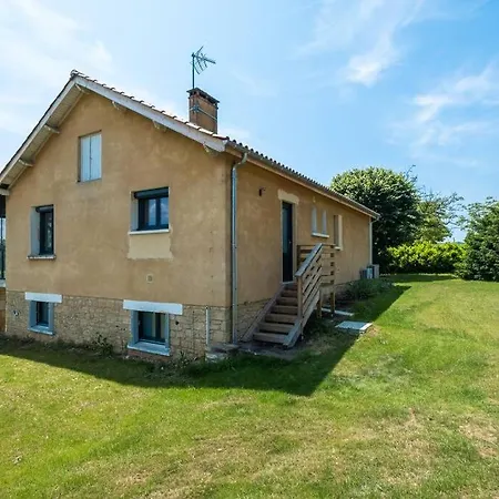 Holiday home Combe Jolie Clim, Piscine & Jacuzzi *